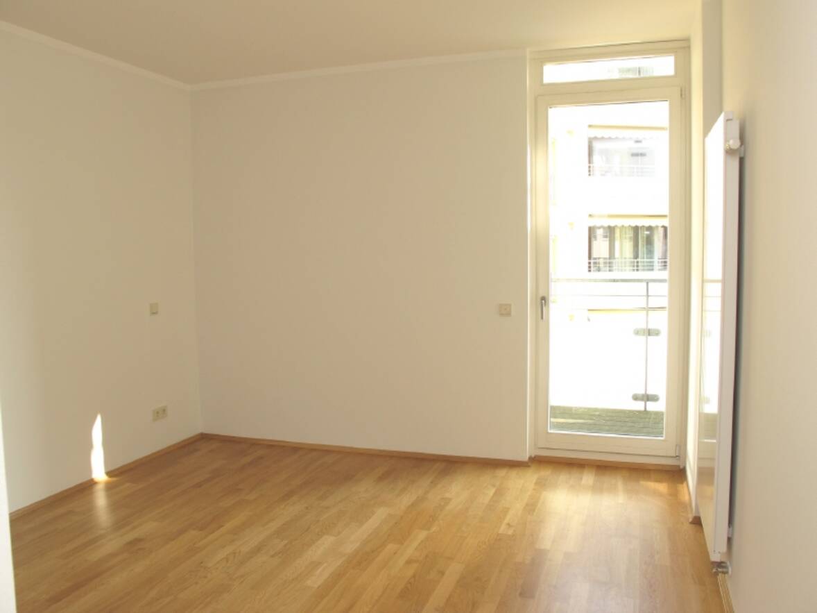 9 Schlafen - mit Austritt zum Balkon 9 Schlafen - mit Austritt zum Balkon