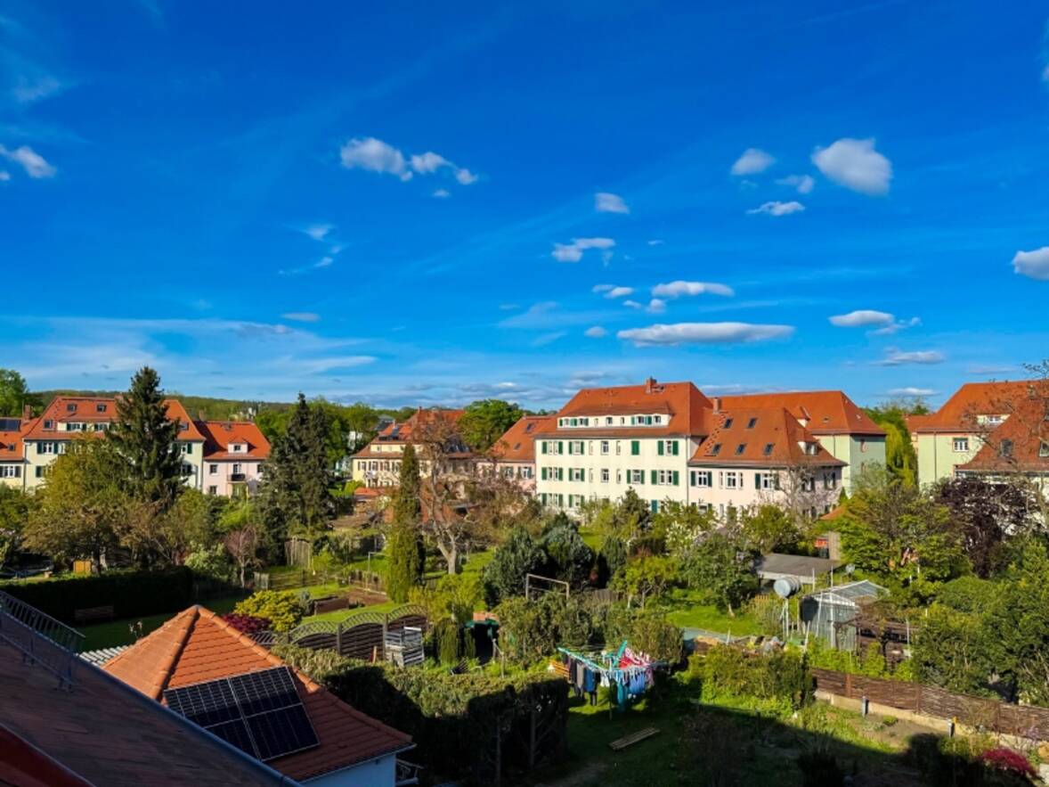 Blick nach NO aus dem DG