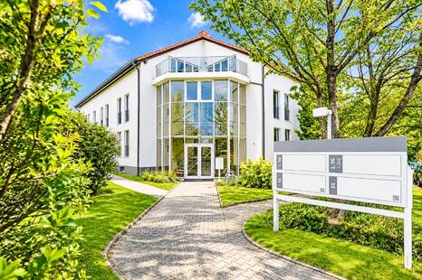Hochwertiges B&uuml;ro in Kesselsdorf!