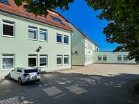 Im Hof (1)