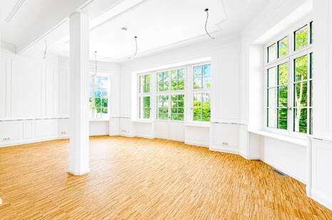 B&uuml;roloft in B&uuml;hlau!