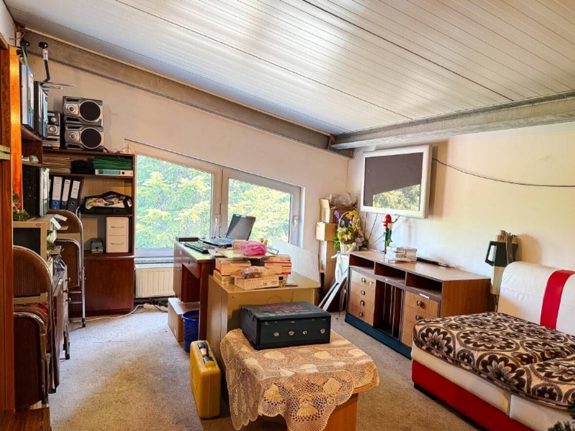  B&uuml;ro DG