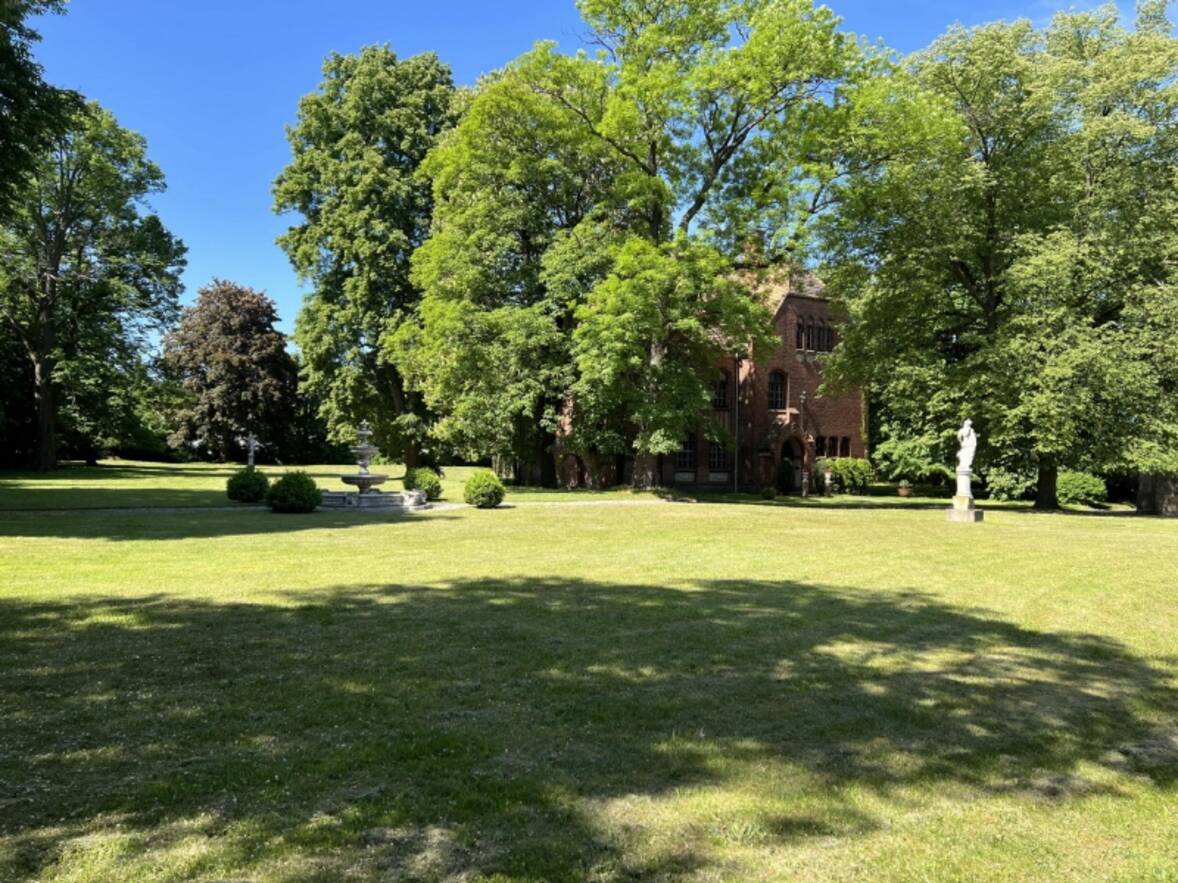 Villa (3)